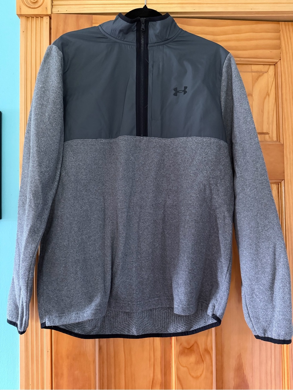 Under Armour Men's Gray Quarter-Zip Performance Pullover